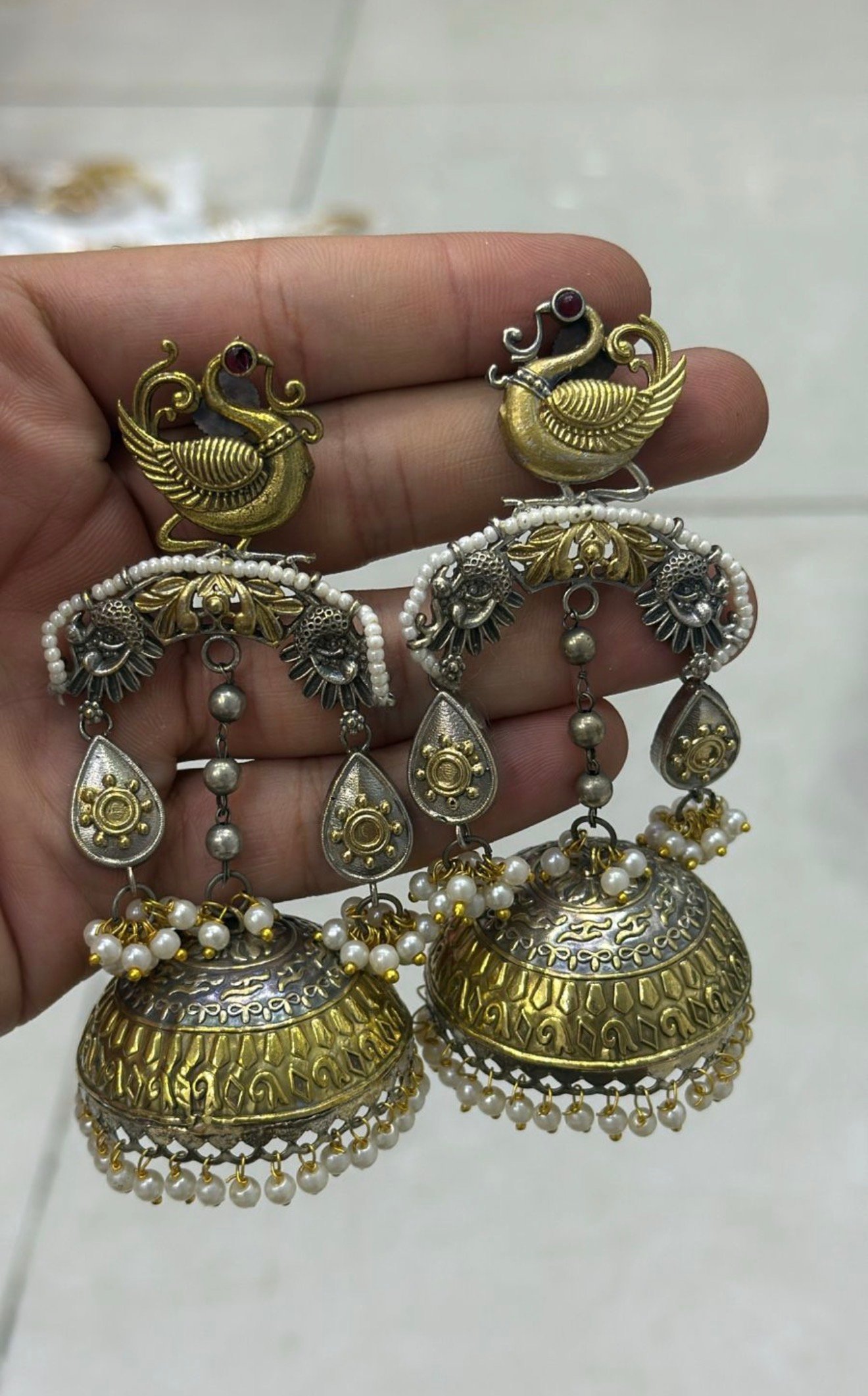 Screenshot Antique earings - Image 1