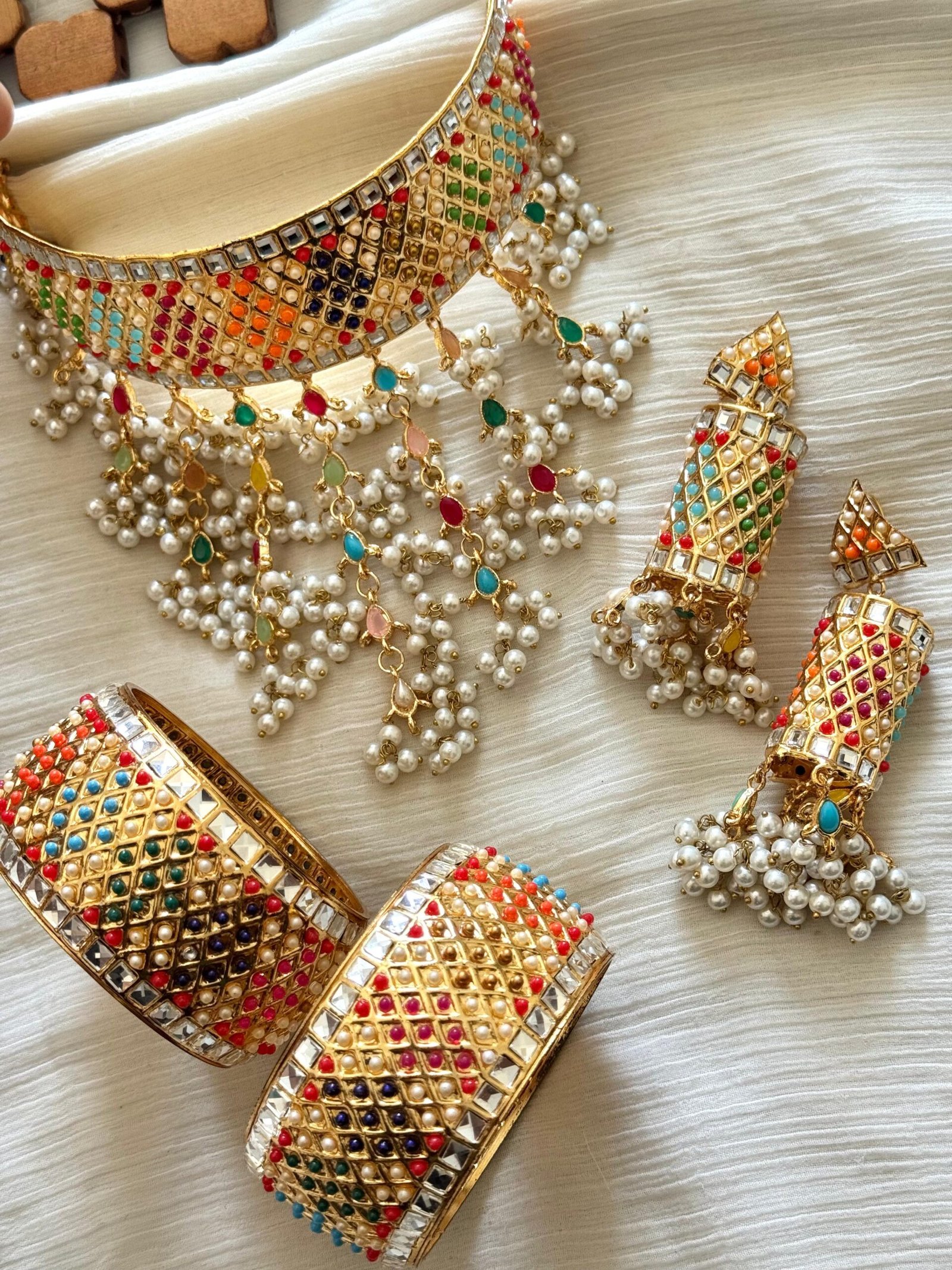 WhatsApp Image 2025-11-07 at 7.08.50 PM Choker set with bangles hyderabadi - Image 1