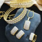 Combo set with bangles
