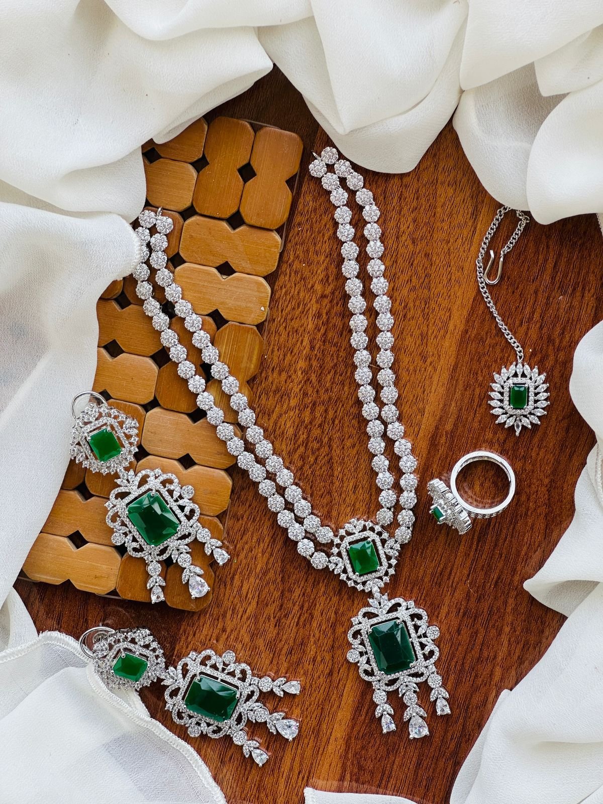 IMG-20251230-WA1130 Itrat ad zircon - Image 1