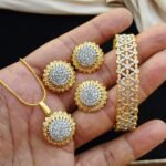Naura combo set with bangles