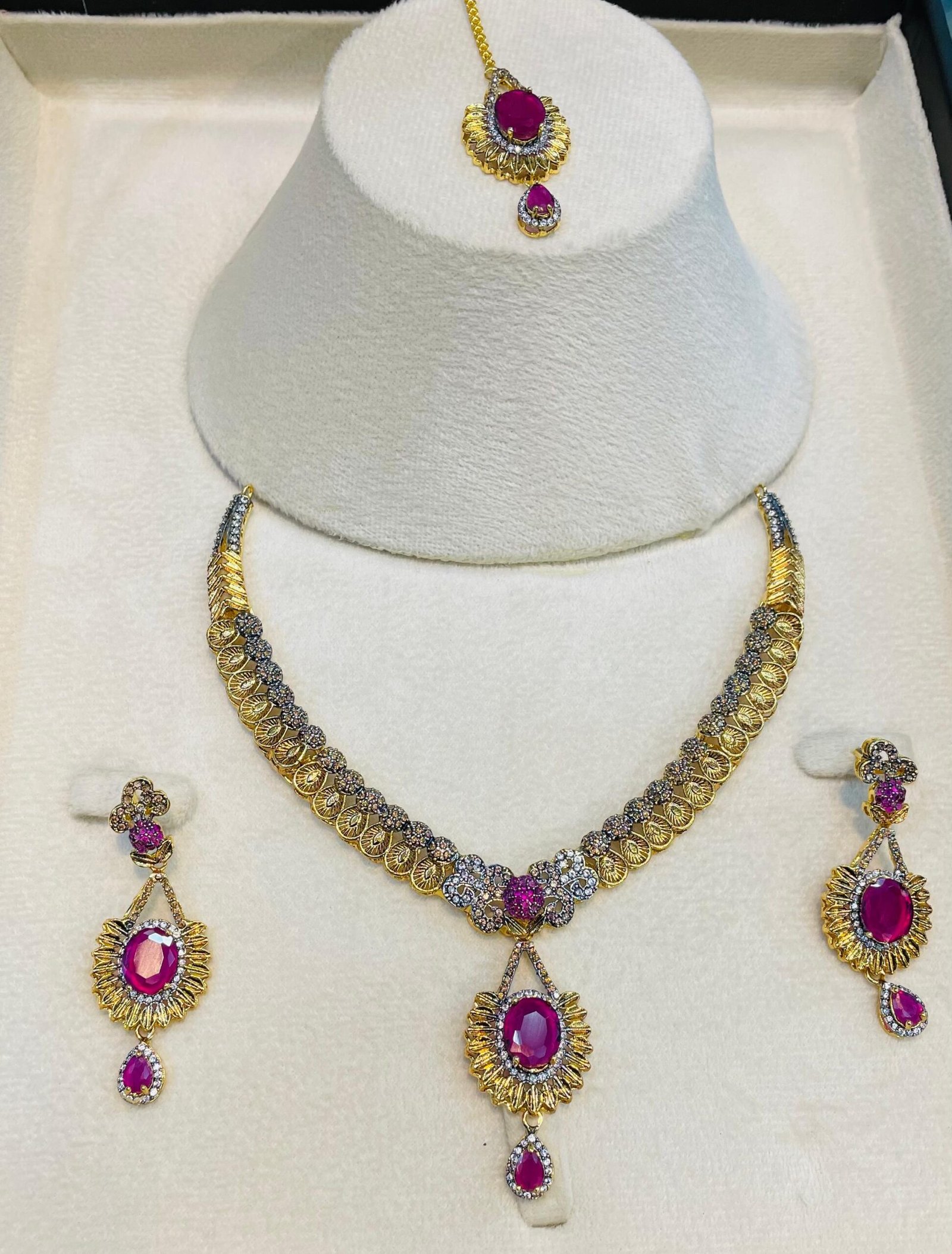 IMG-20260105-WA0426 Sona polish bridal set - Image 1