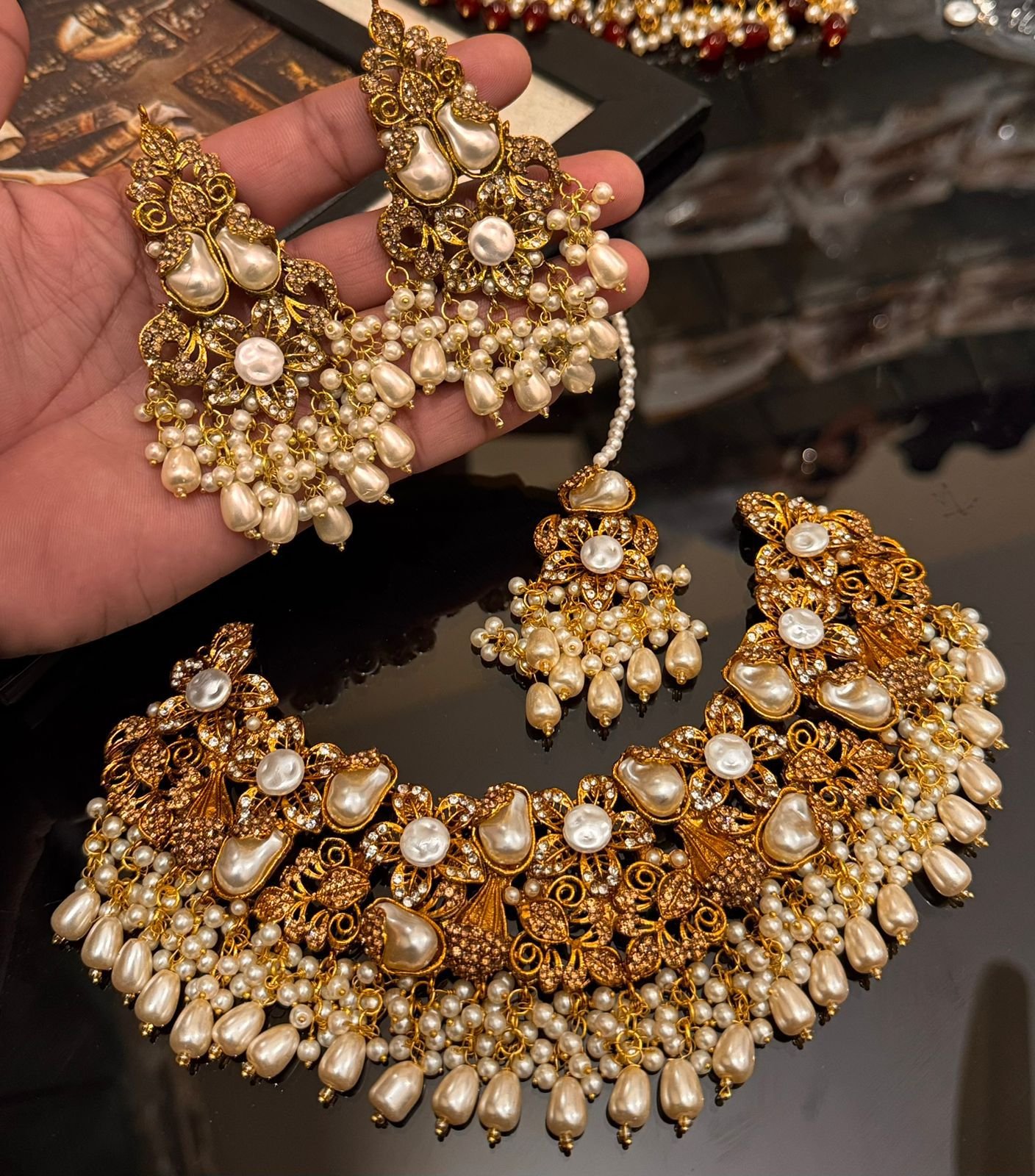 IMG-20260202-WA0014 Flower choker set - Image 1