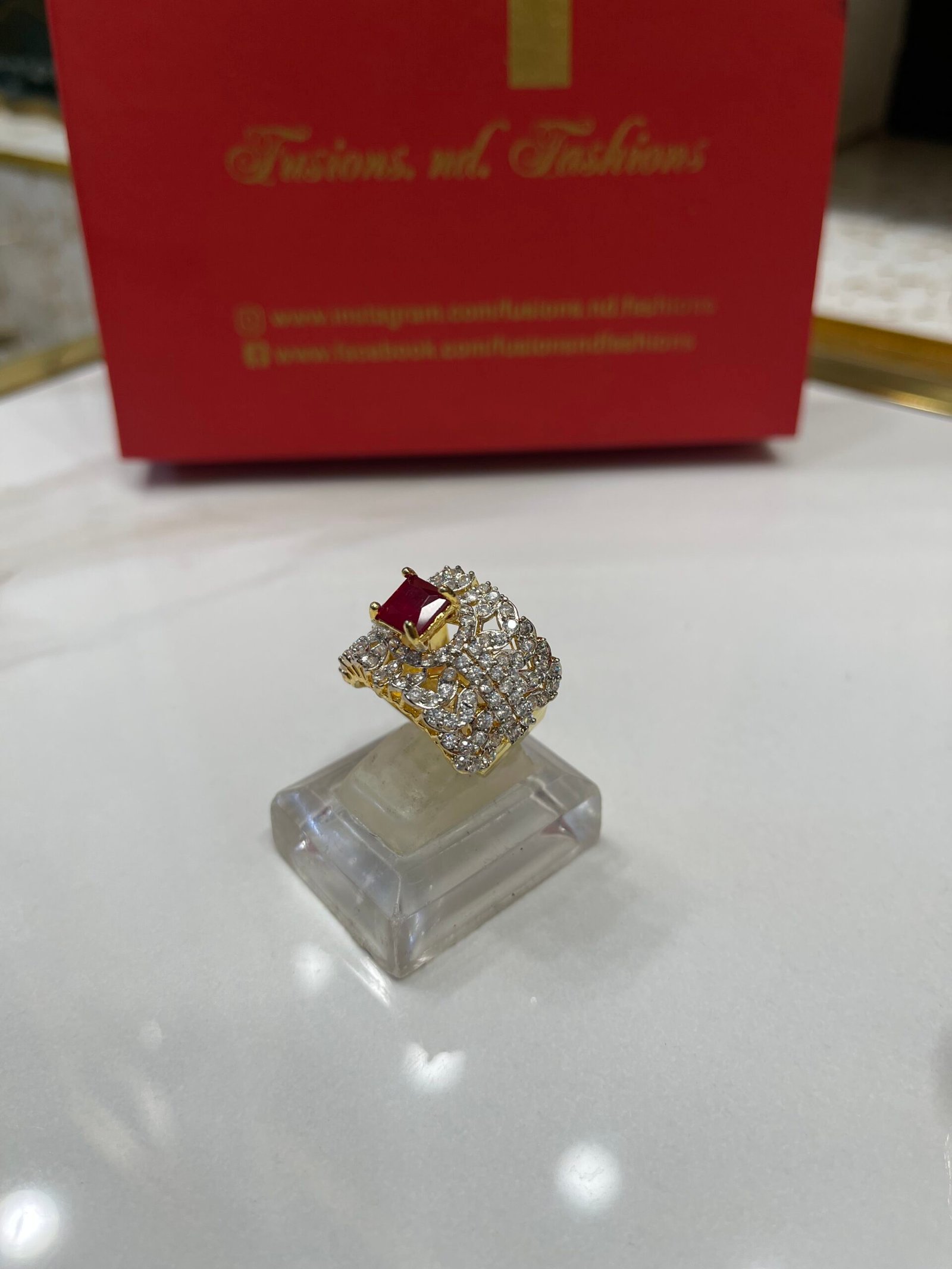 IMG_4047 Ring goldplated diamond cut - Image 1