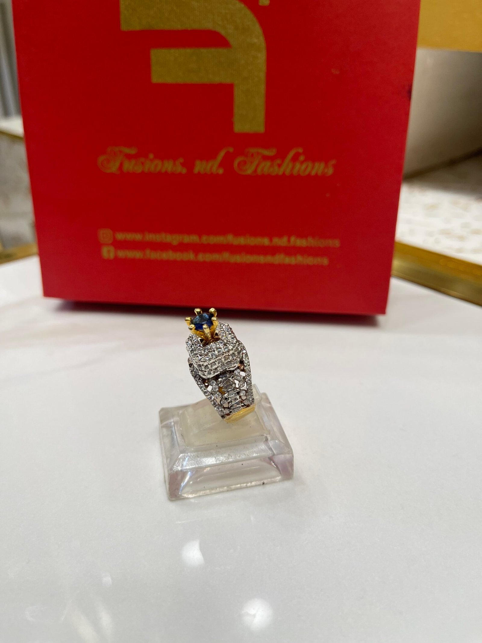 IMG_4159 Diamond cut goldplated ring - Image 1