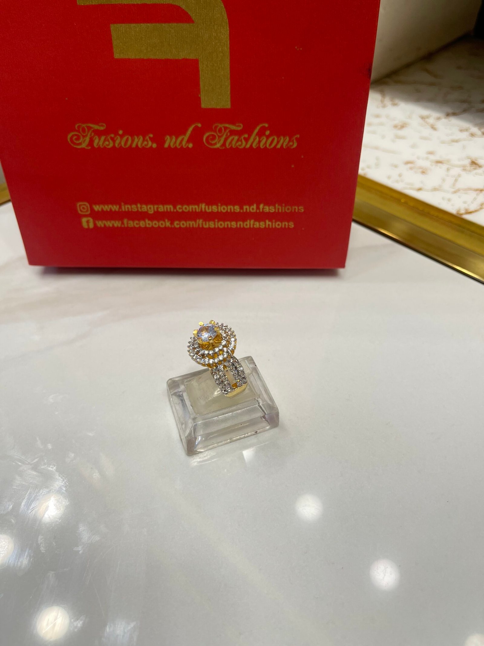 IMG_4176 Diamond cut goldplated ring - Image 1