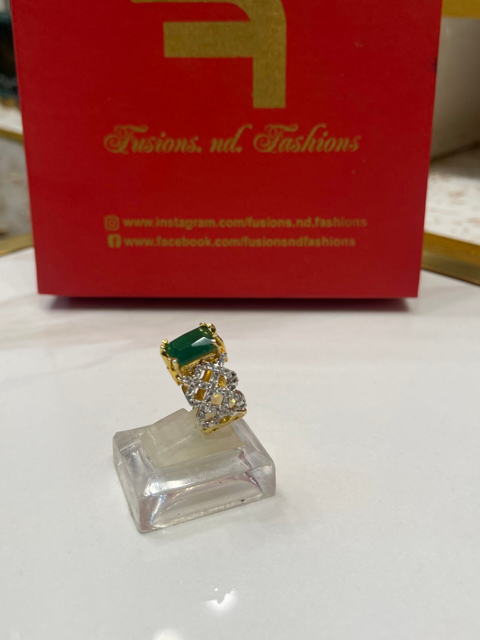 IMG_4182 Ring goldplated diamond cut - Image 1