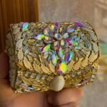 Kundan clutch