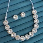 Polki kundan necklace