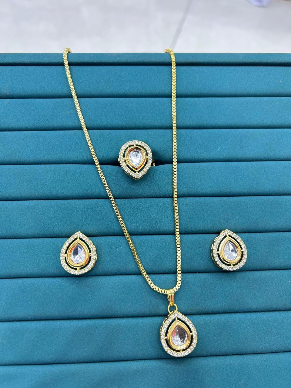 IMG-20260305-WA0092 Fnf combo set - Image 1