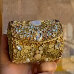 Kundan clutch
