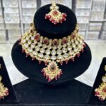 Kundan collar set