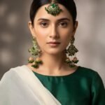 Zunaira earrings teeka